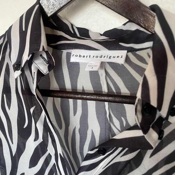 Sheer Zebra blouse - Picture 6 of 6